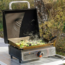 Blackstone 17 inch tabletop griddle with hood portable outdoor flat top grill