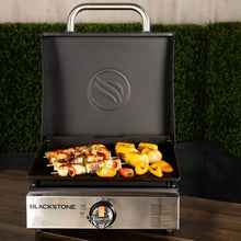 Blackstone 17 inch tabletop griddle with hood portable outdoor flat top grill