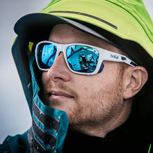 Bollé AIRDRIFT White Matte Navy sunglasses with Volt+ Offshore polarized lenses