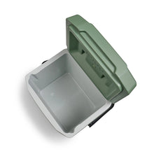 IGLOO Ecocool Latitude 16 roller cooler in vintage green portable ice chest