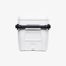 IGLOO Sunset Glide 110 Qt cooler box in white for camping