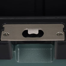 IGLOO Trailmate 25 Qt cooler in spruce heavy-duty portable ice chest