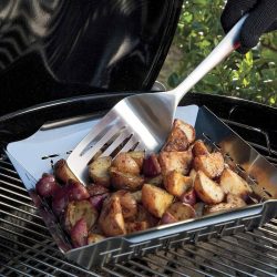 Weber® Deluxe Grilling Basket Built for Q 300/3000 and larger gas grills, and most charcoal grills - Image 6